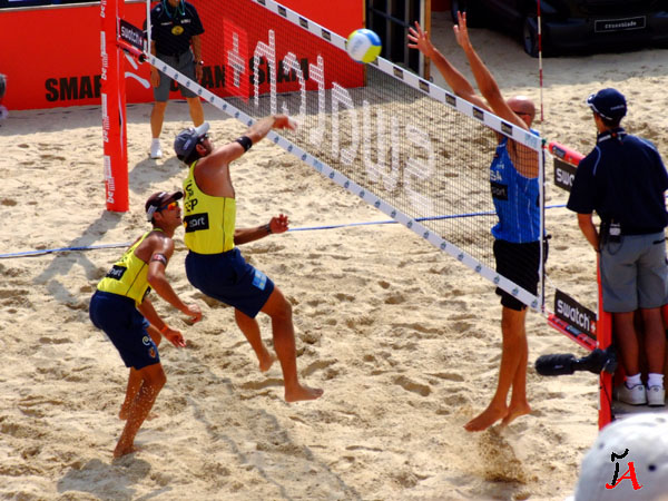 rogers / dalhausser (usa) vs herrera / mesa (esp)